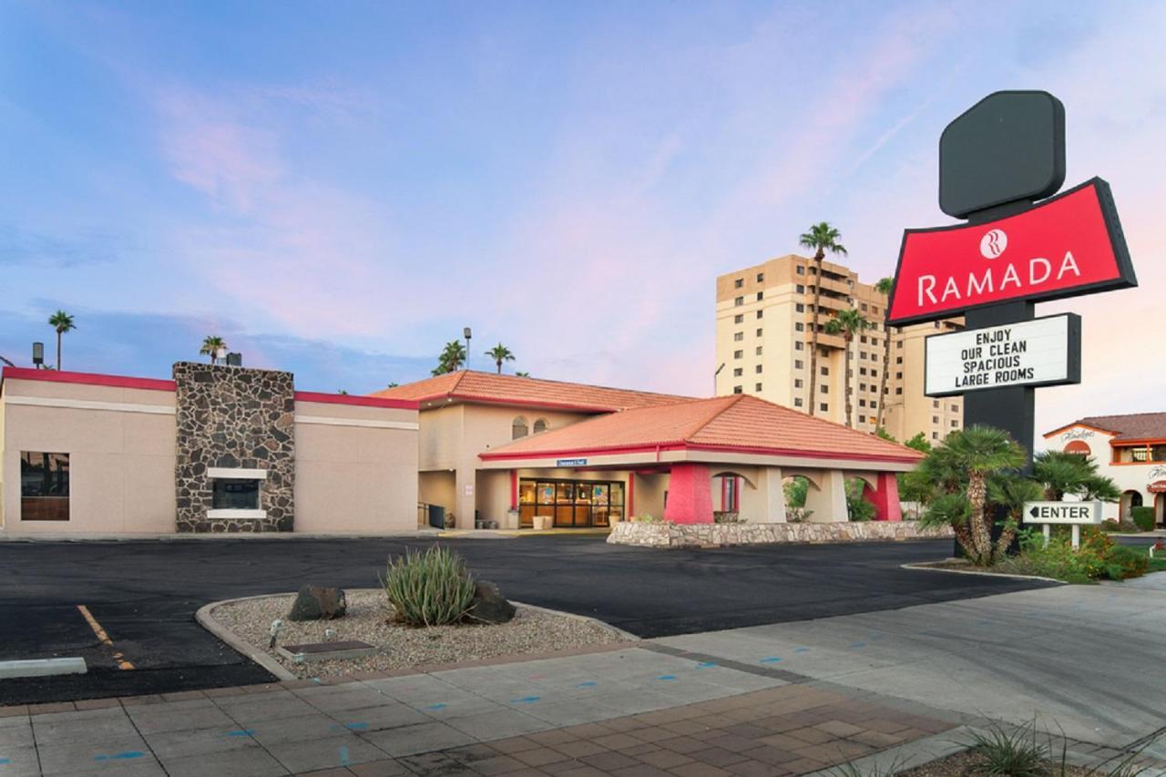 Ramada By Wyndham Mesa Downtown Hotel Exterior photo